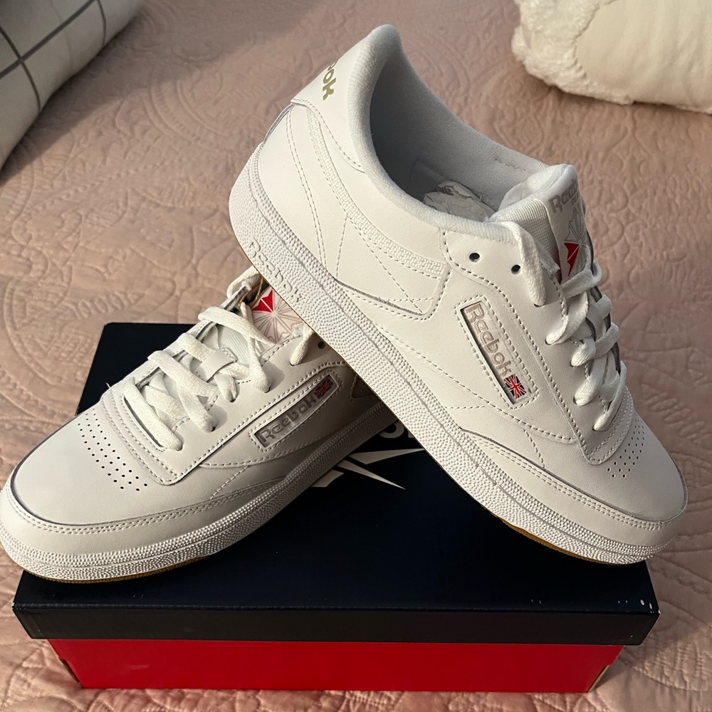 NEW Reebok Sneakers